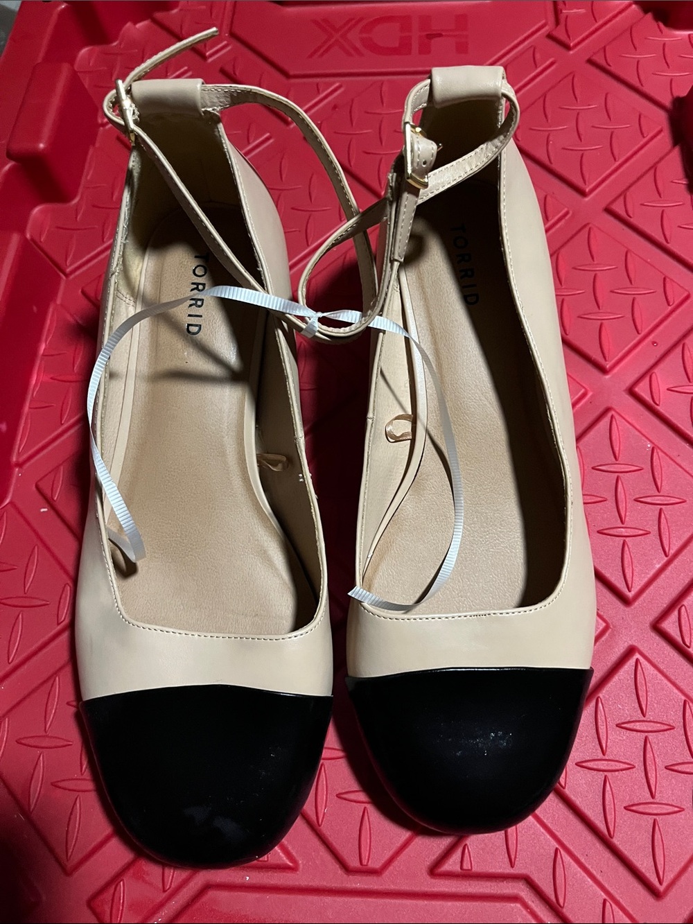 Torrid Beige and Black Ankle-Strap Cap Toe Flats SZ 13WW. Worn once to a wedding